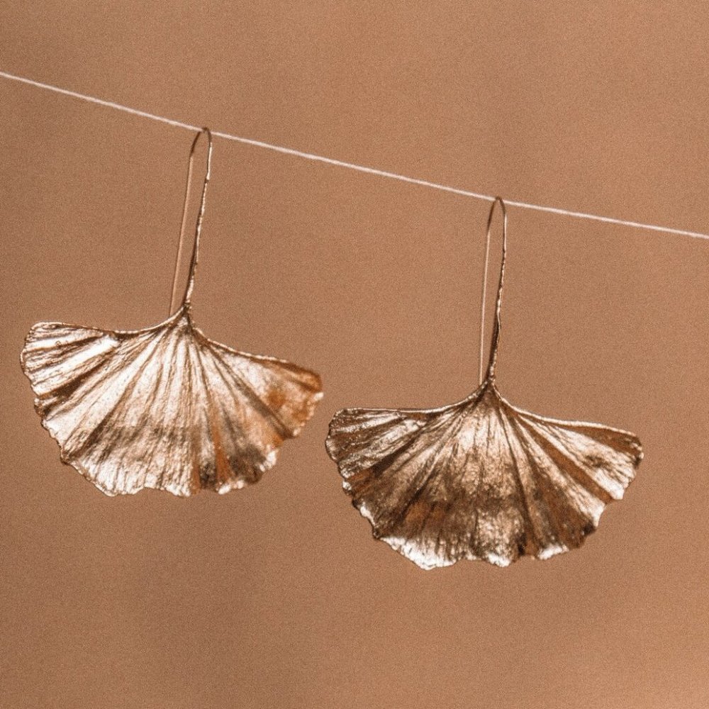 LazuliHandcrafted Ginkgo Leaf Gold Botanical Threader Statement Earrings